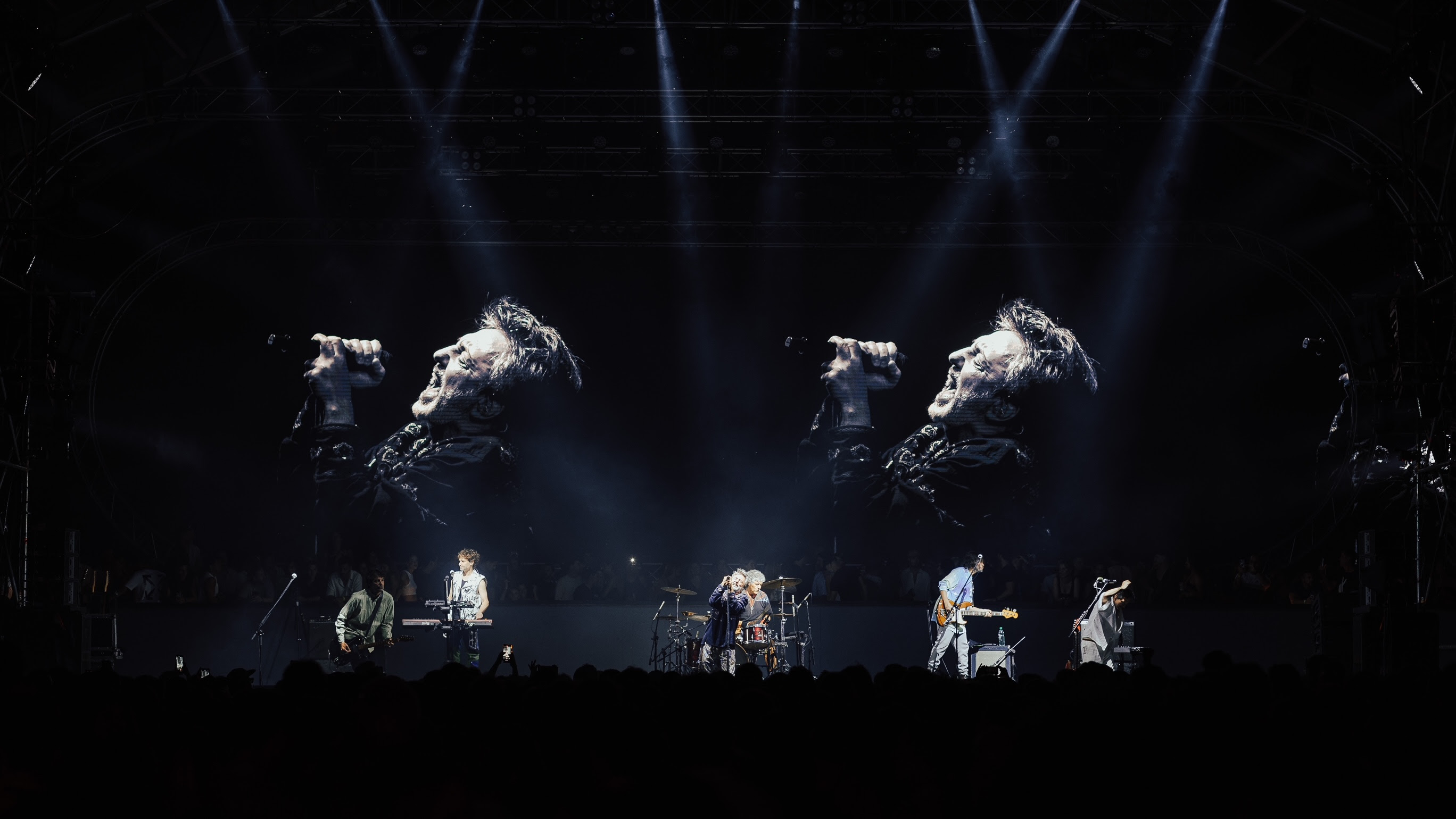 Babasonicos abrió la temporada en open park